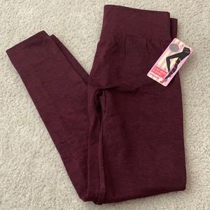 Burgundy Shosho fleece leggings NWT